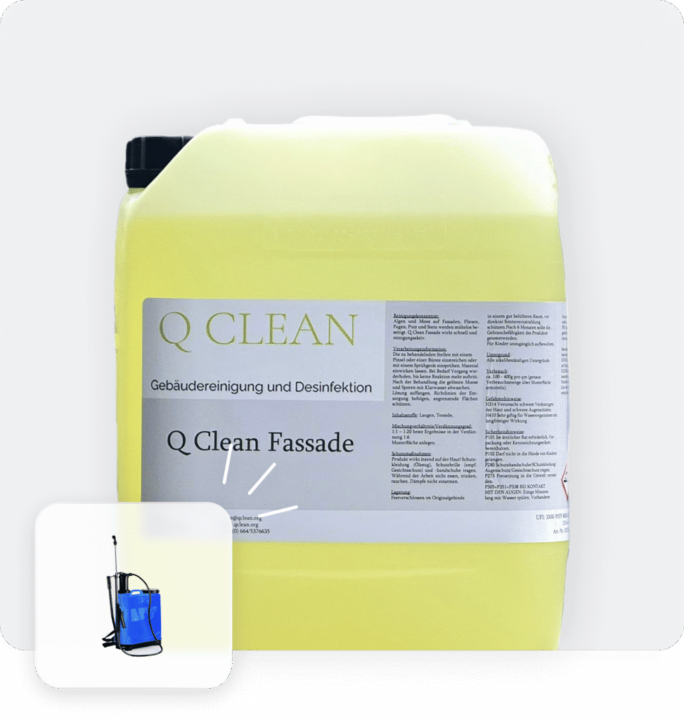 Gelber 5-Liter Kanister Q Clean Fassadenreiniger mit Etikett „Gebäudereinigung und Desinfektion“ und Abbildung eines blauen Sprühgeräts